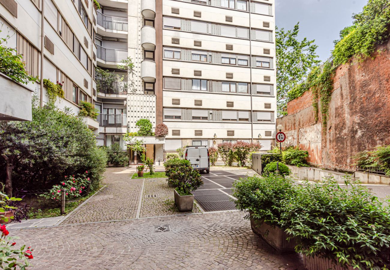 Appartamento a Milano - La Casa di Frida Kahlo 🖼️ 🌺