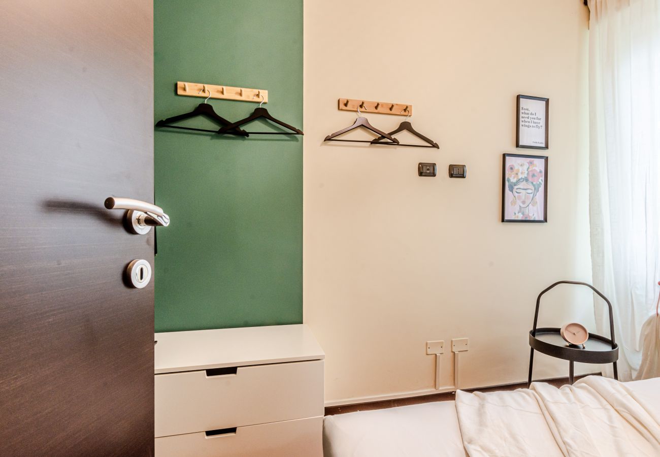 Appartamento a Milano - La Casa di Frida Kahlo 🖼️ 🌺