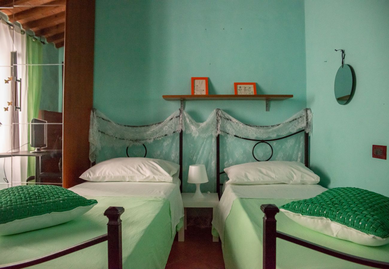Appartamento a Pisa - Casa Velò a Pisa Centro 6 PAX 🏠  🧶