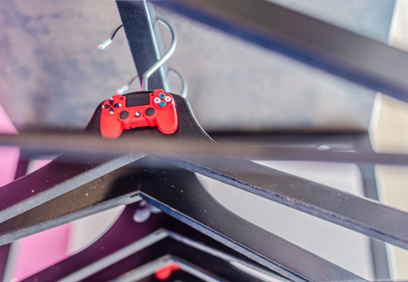 Affitto per camere a Livorno - Game Rooms - Fortnite Room 🕹️ 🔫