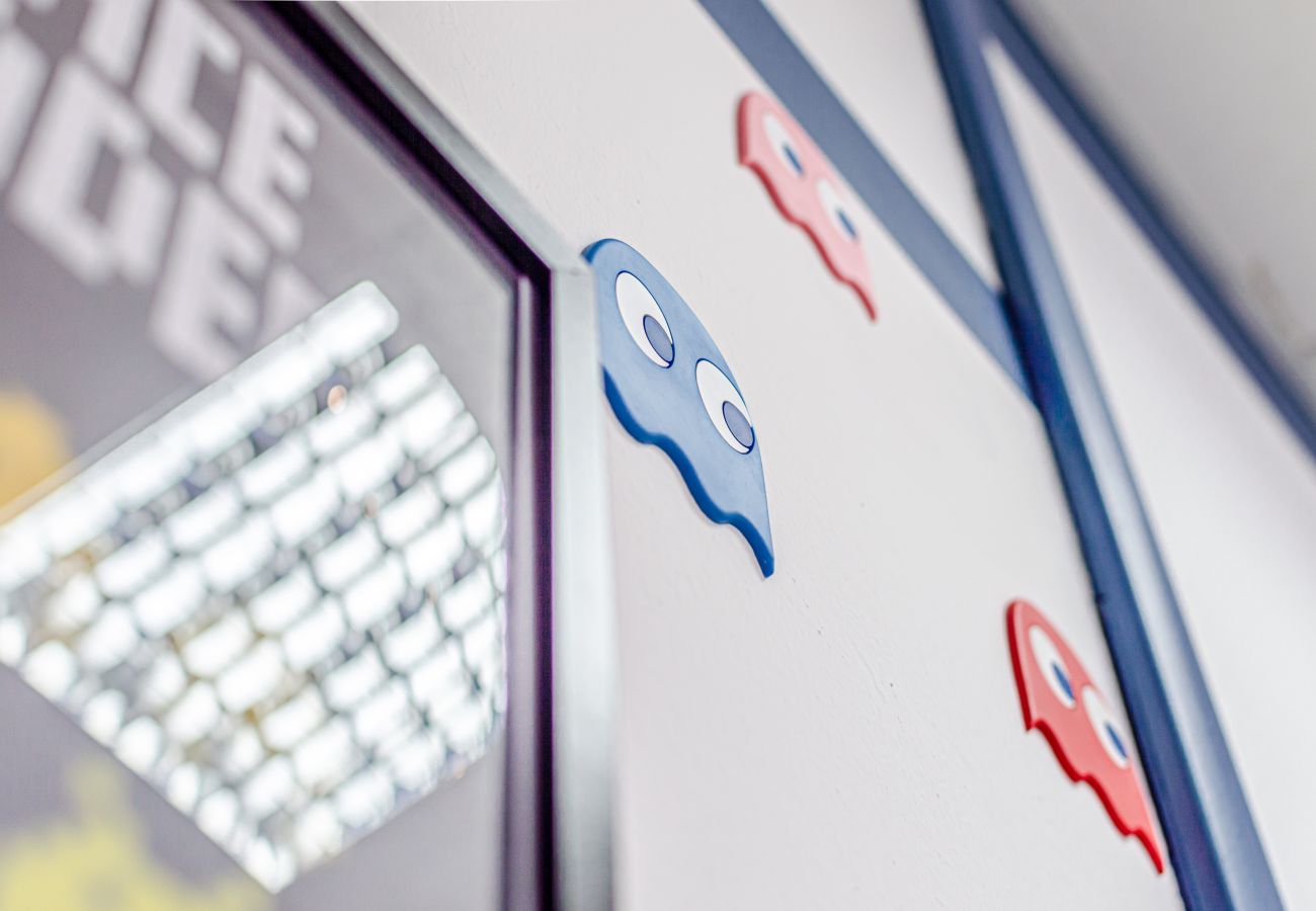 Affitto per camere a Livorno - Game Rooms - Pac Man Room 🕹️ 😀