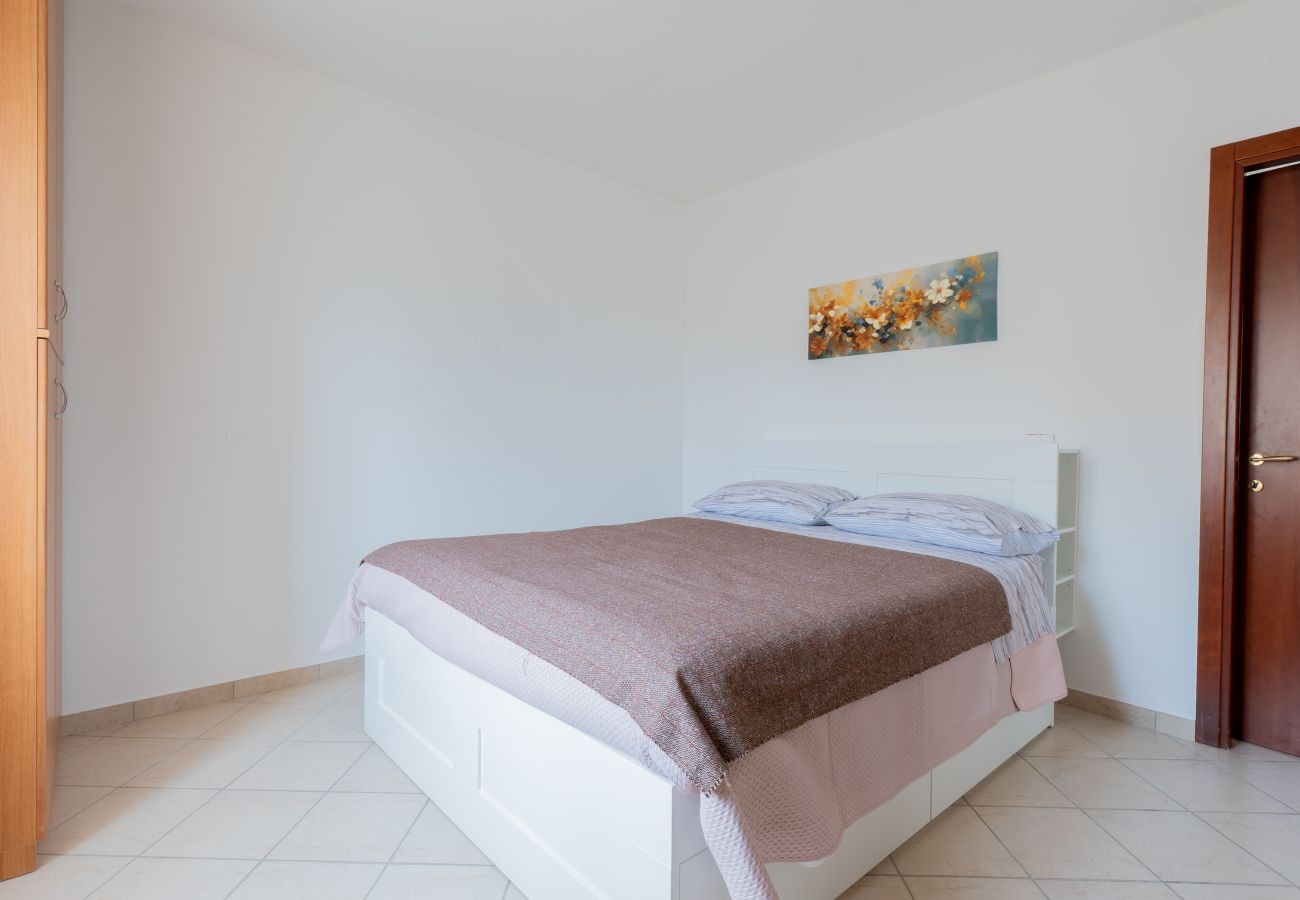 Casa a Atri - Luminosa casa a Casoli di Atri con giardino