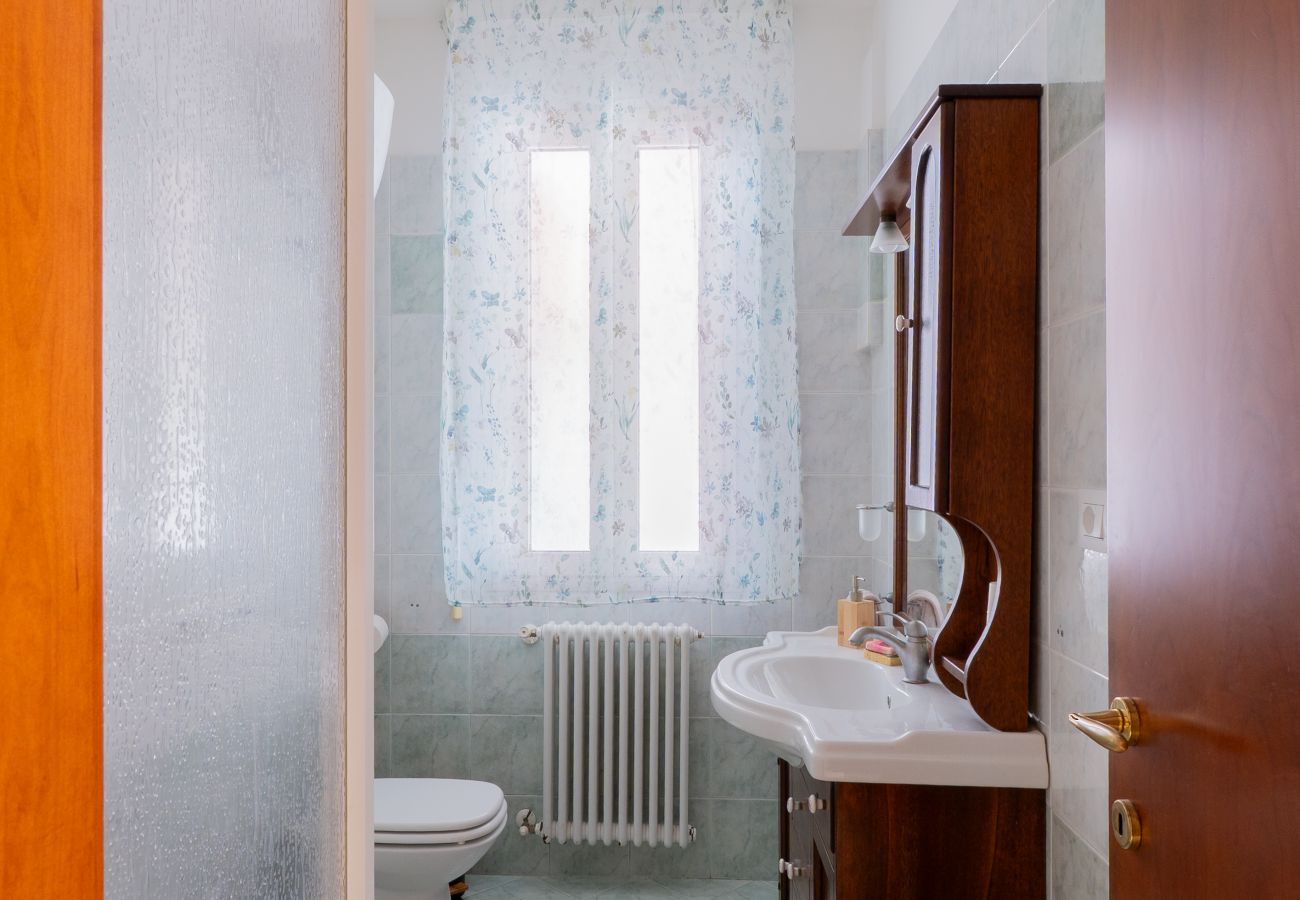 Casa a Atri - Luminosa casa a Casoli di Atri con giardino