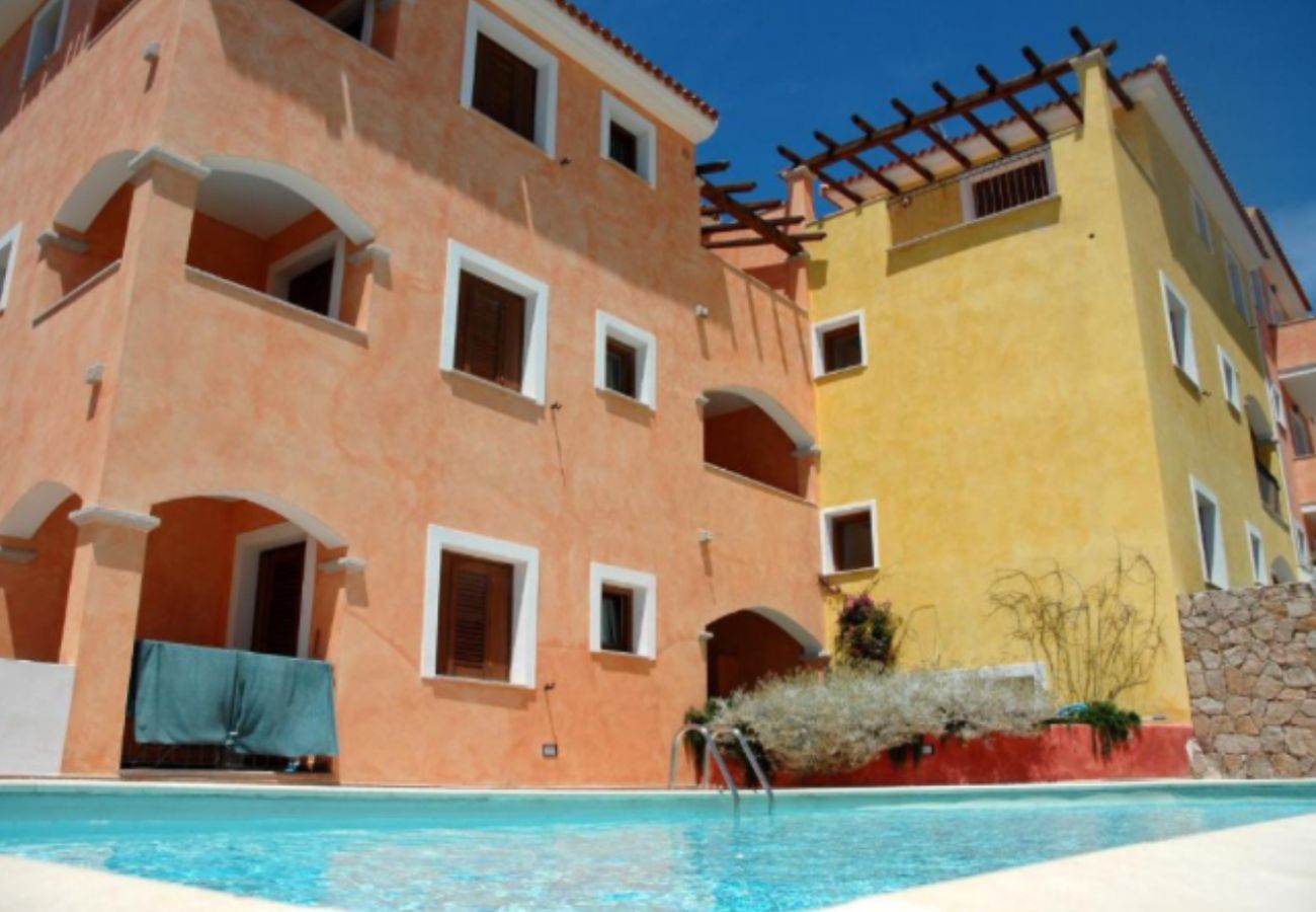 Appartamento a Santa Teresa Gallura - Rena & Relax con piscina condivisa