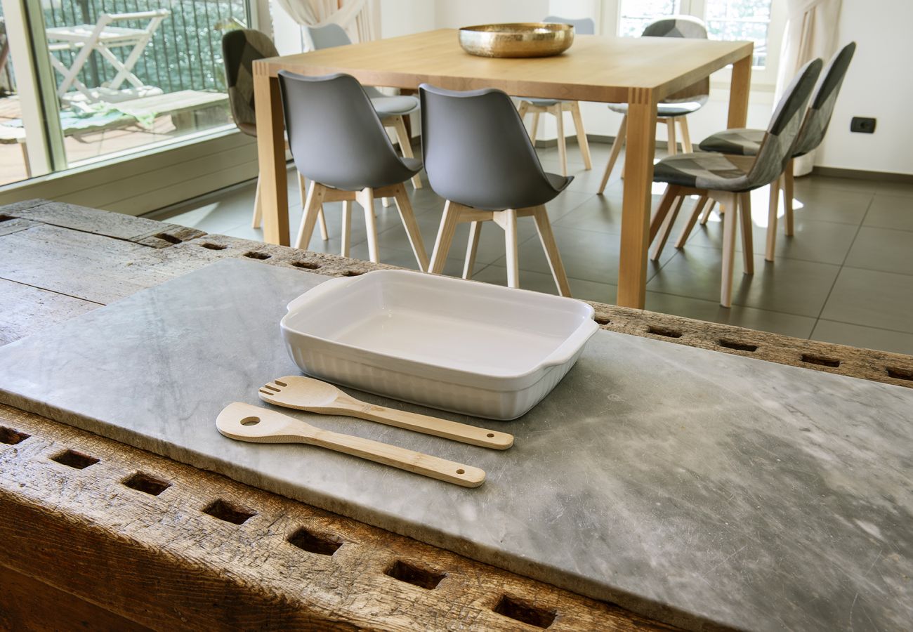 Appartamento a Dongo - Architect's house