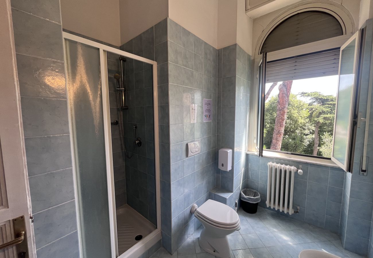 Affitto per camere a Roma - 20 camera matrimoniale con bagno  in comune 