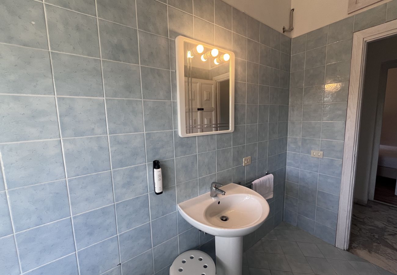 Affitto per camere a Roma - 20 camera matrimoniale con bagno  in comune 