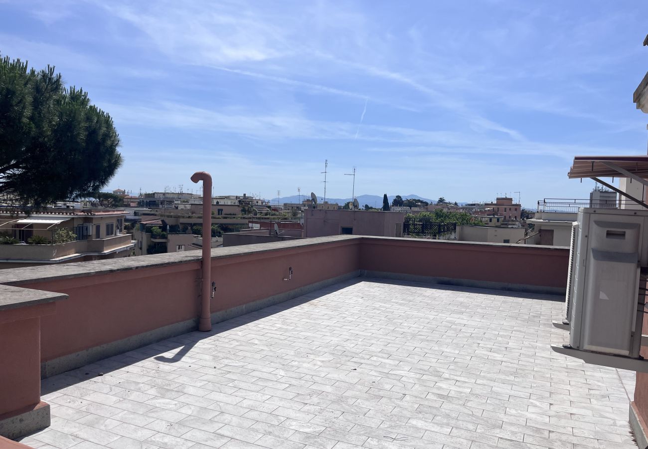 Affitto per camere a Roma - 24 camera tripla con bagno in comune