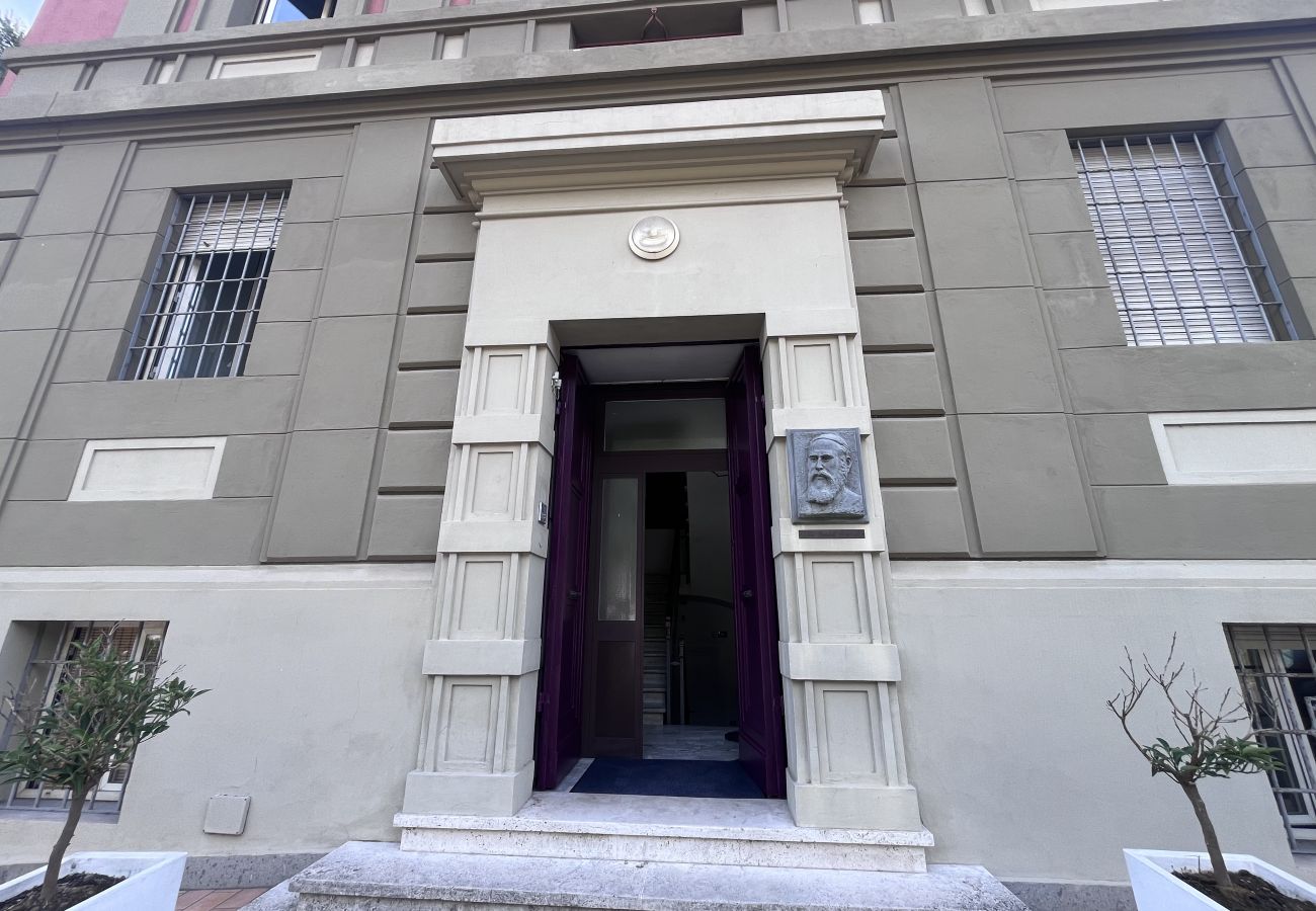 Affitto per camere a Roma - 24 camera tripla con bagno in comune