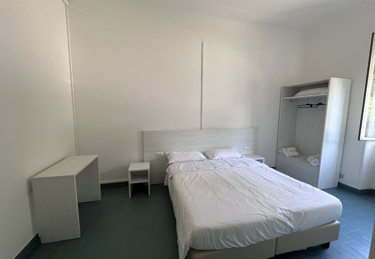 Affitto per camere a Roma - 10 camera tripla con bagno privato