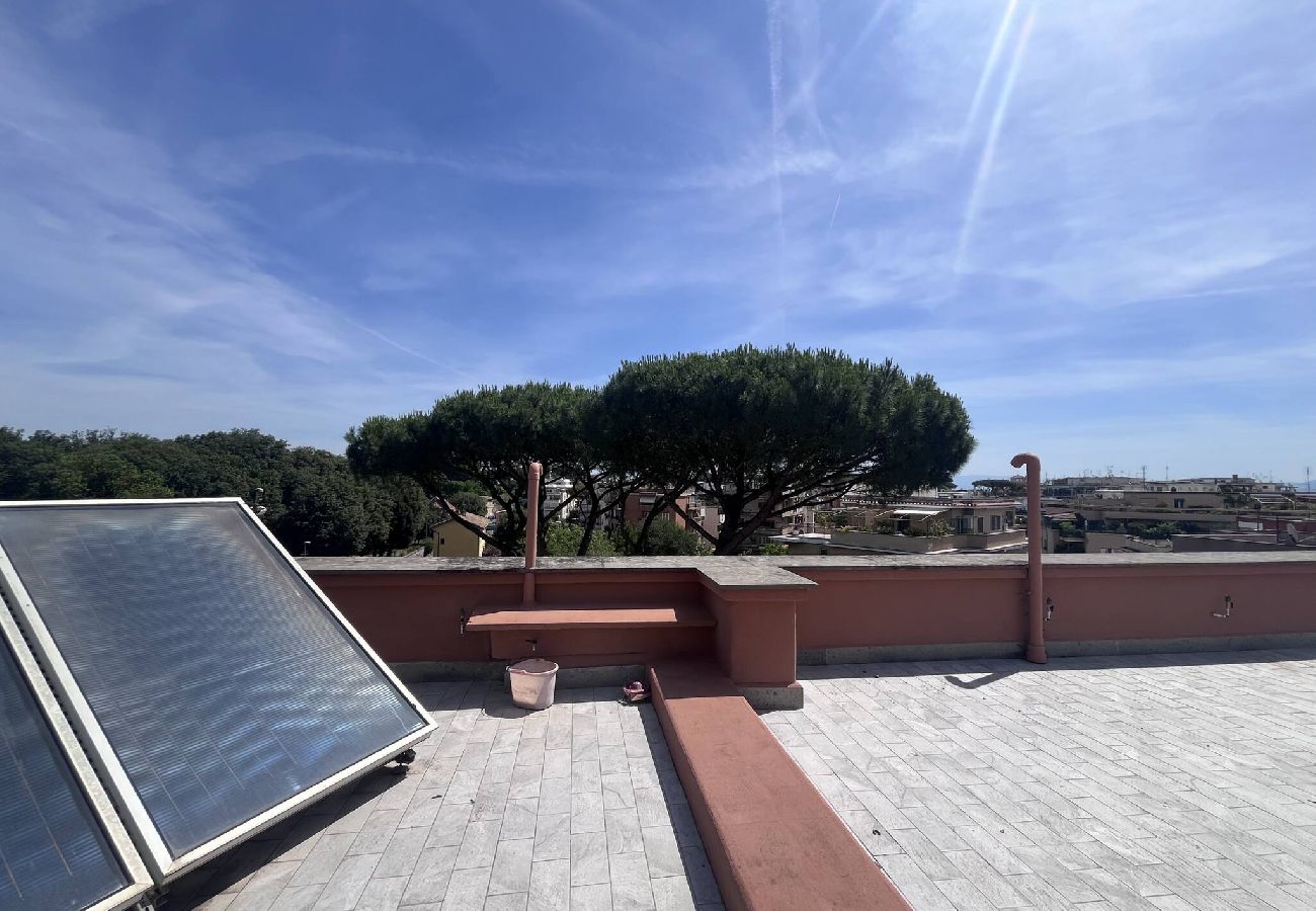 Affitto per camere a Roma - 24 camera tripla con bagno in comune