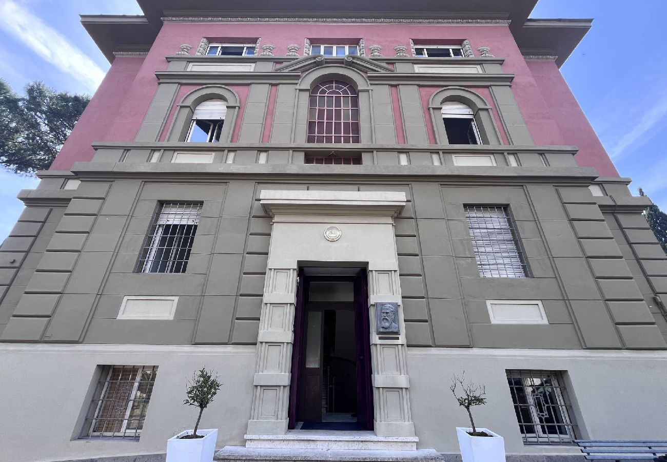 Affitto per camere a Roma - 24 camera tripla con bagno in comune