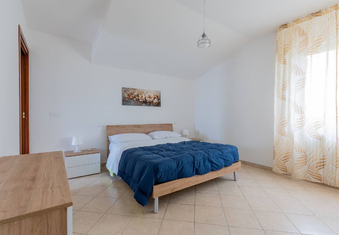 Casa a Casoli - Luminosa casa a Casoli di Atri con giardino