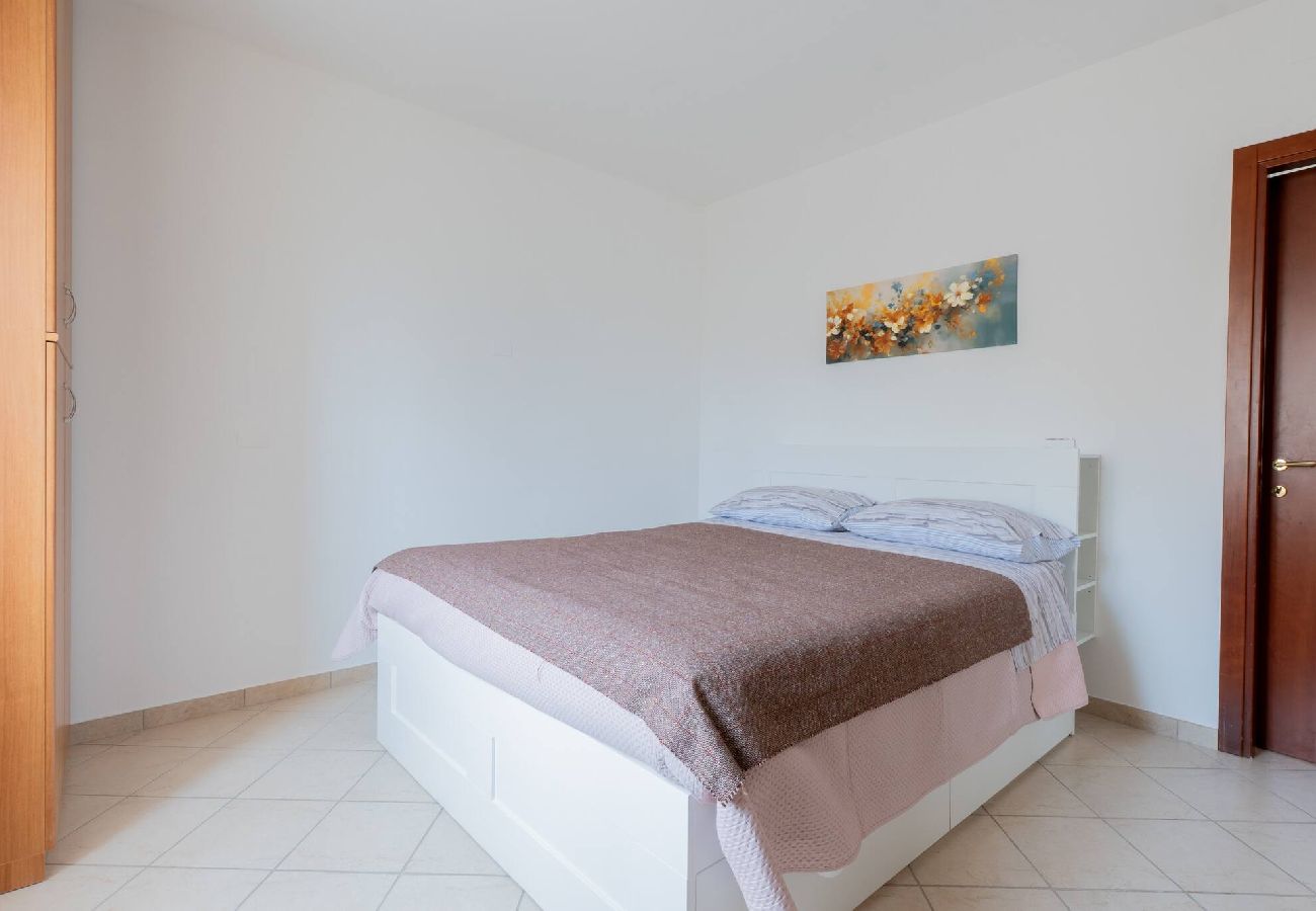 Casa a Casoli - Luminosa casa a Casoli di Atri con giardino