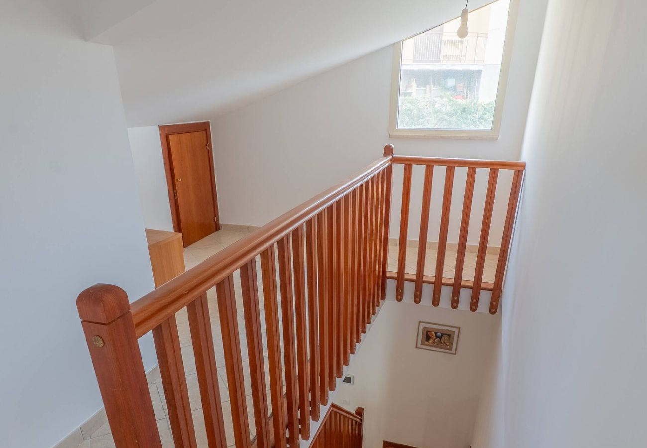 Casa a Casoli - Luminosa casa a Casoli di Atri con giardino