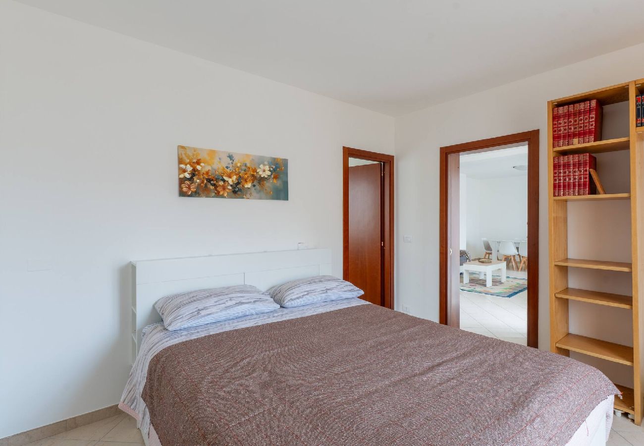 Casa a Casoli - Luminosa casa a Casoli di Atri con giardino