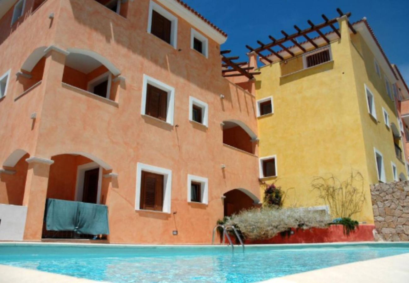 Appartamento a Santa Teresa Gallura - Rena & Relax con piscina condivisa
