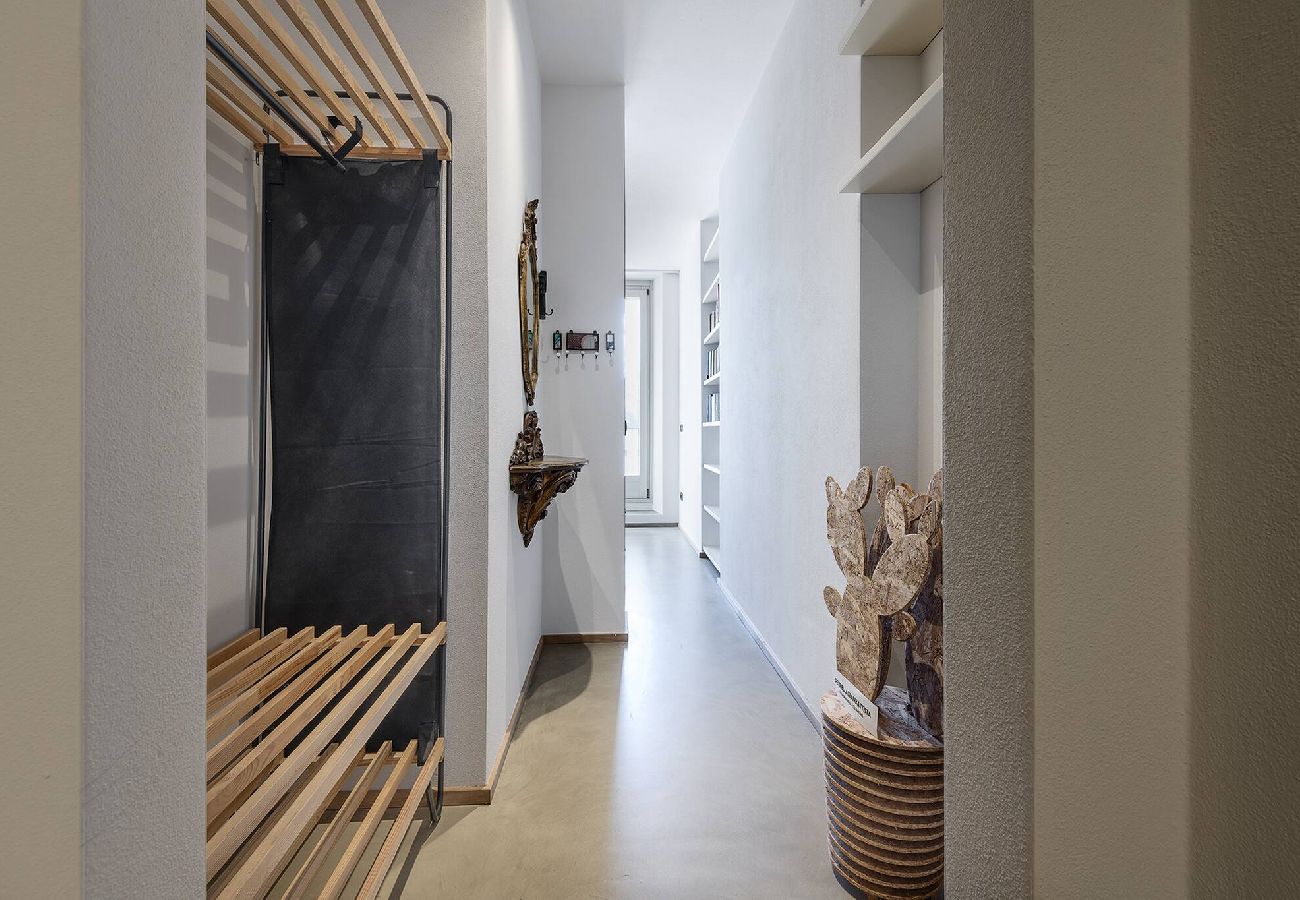 Appartamento a Dongo - Architect´s house