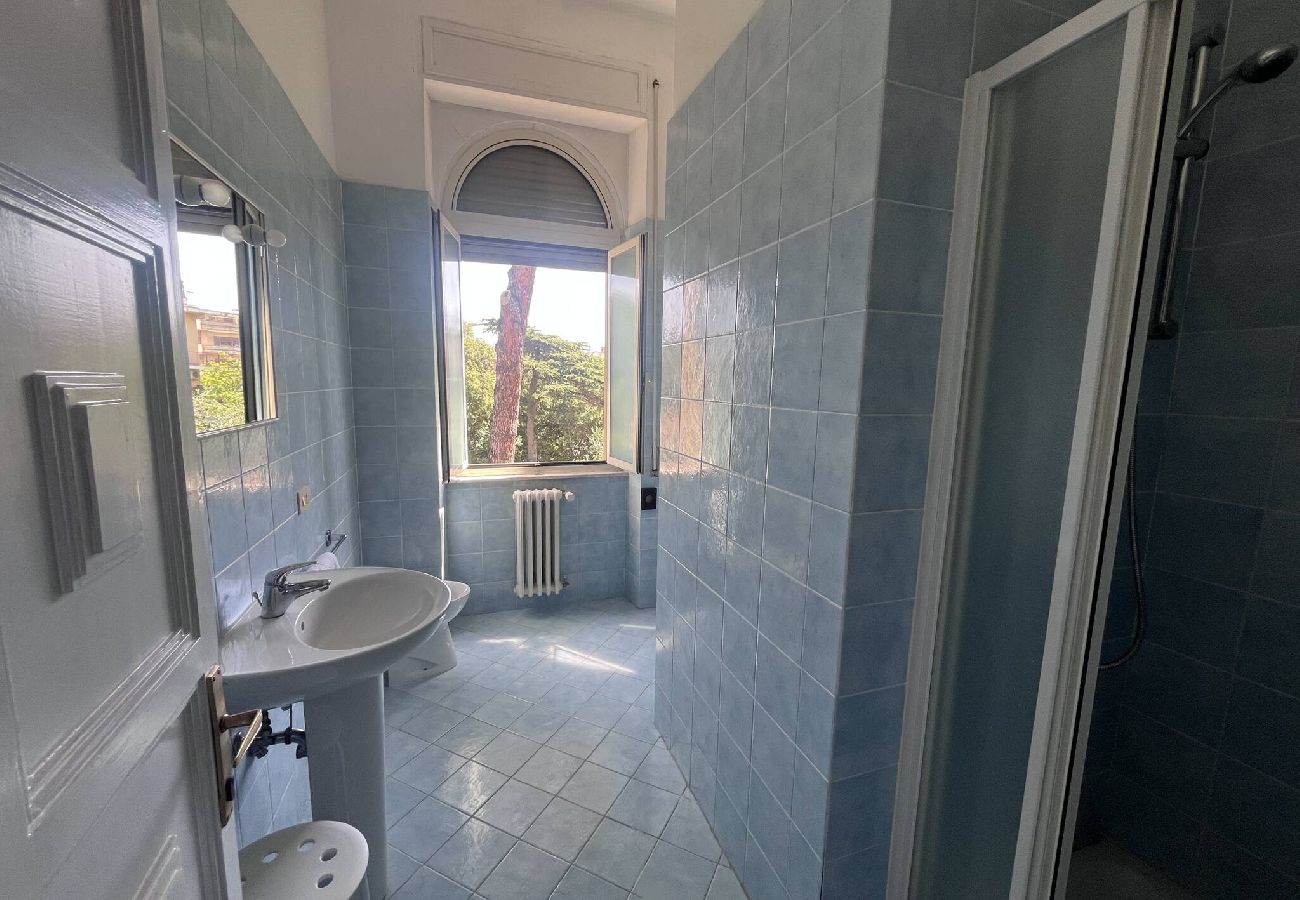 Affitto per camere a Roma - 22 singola con bagno in comune