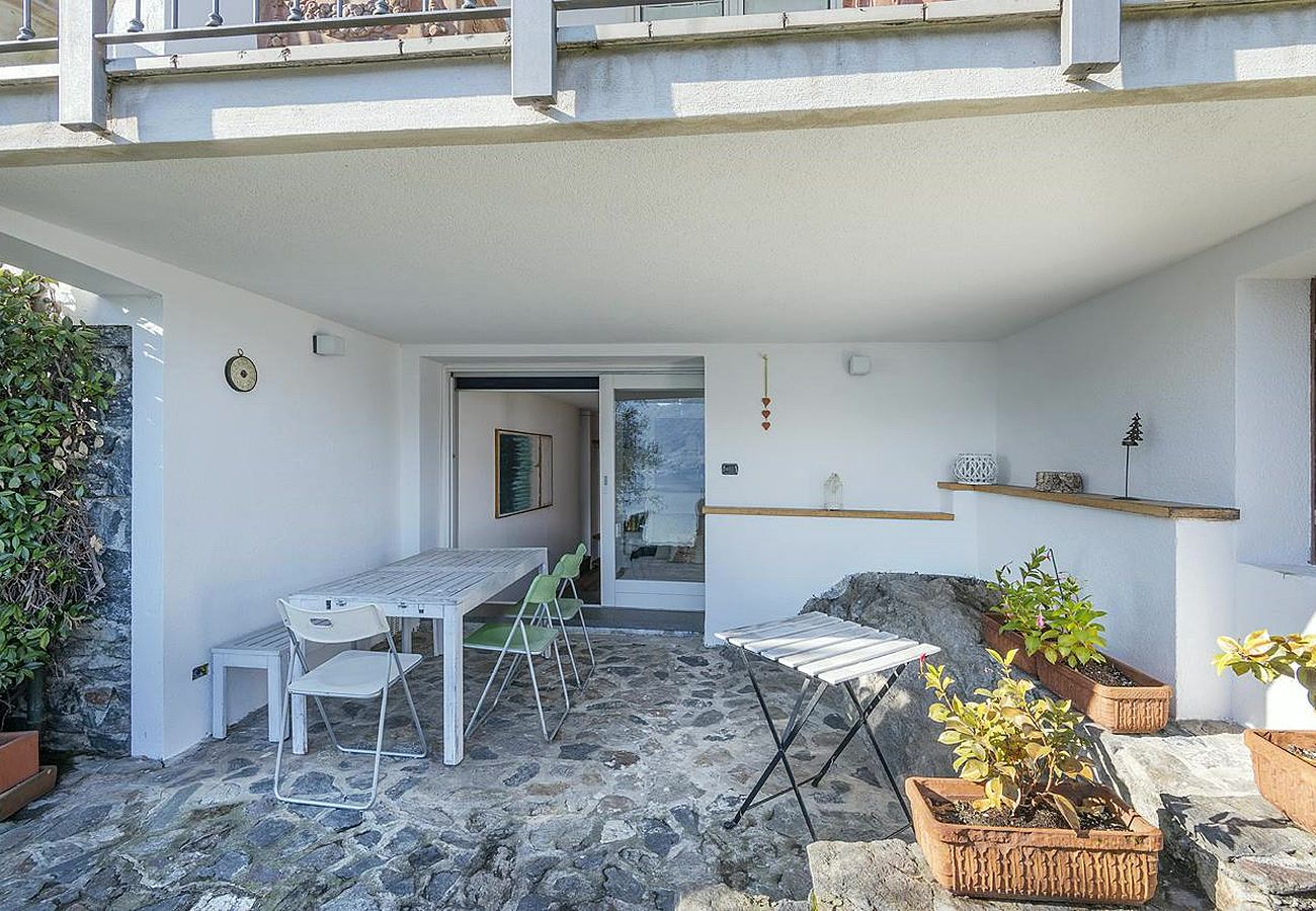 Appartamento a Pianello del Lario - UlivoLimone Apartment Vista Lago con Giardino e Ve