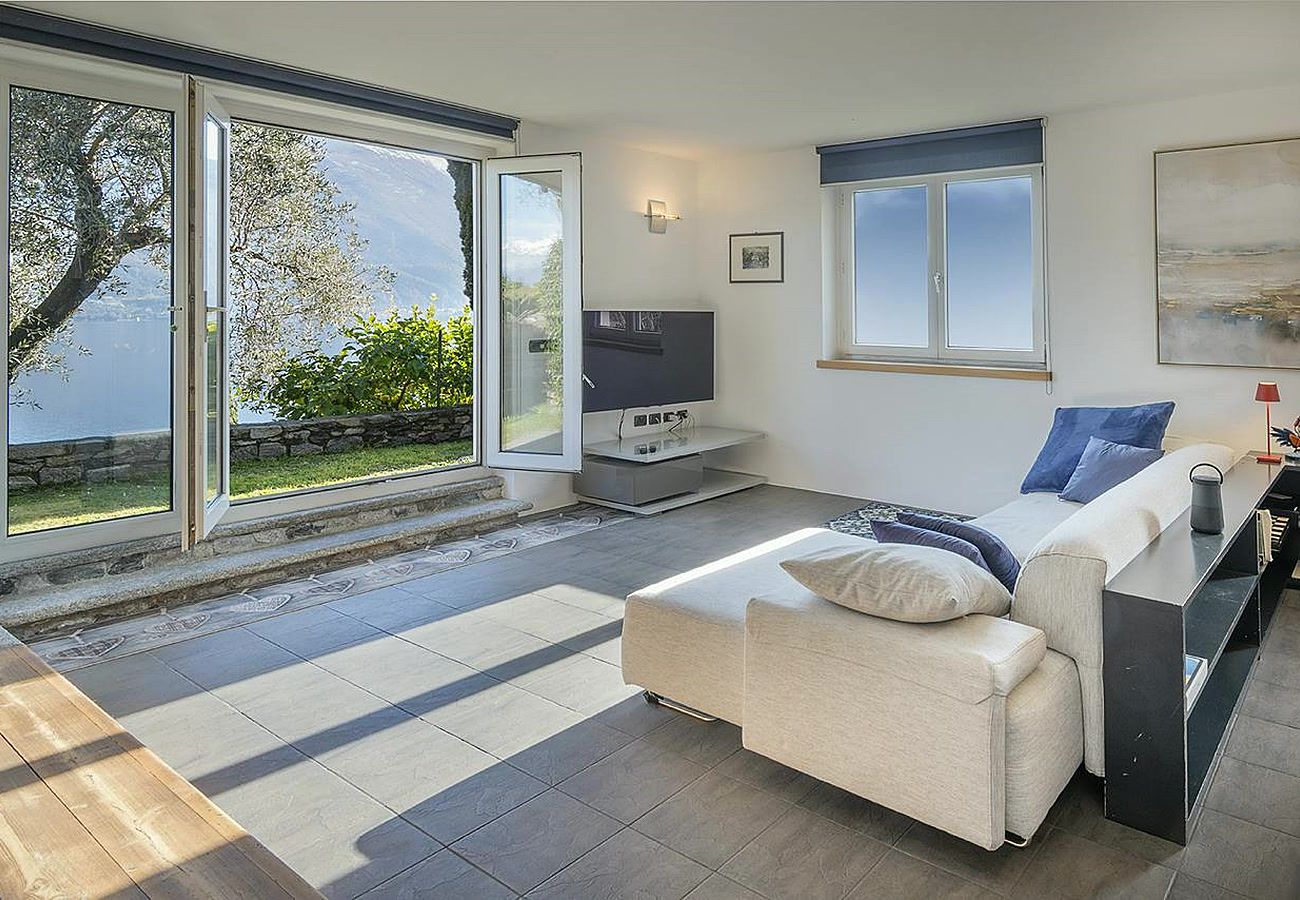 Appartamento a Pianello del Lario - UlivoLimone Apartment Vista Lago con Giardino e Ve