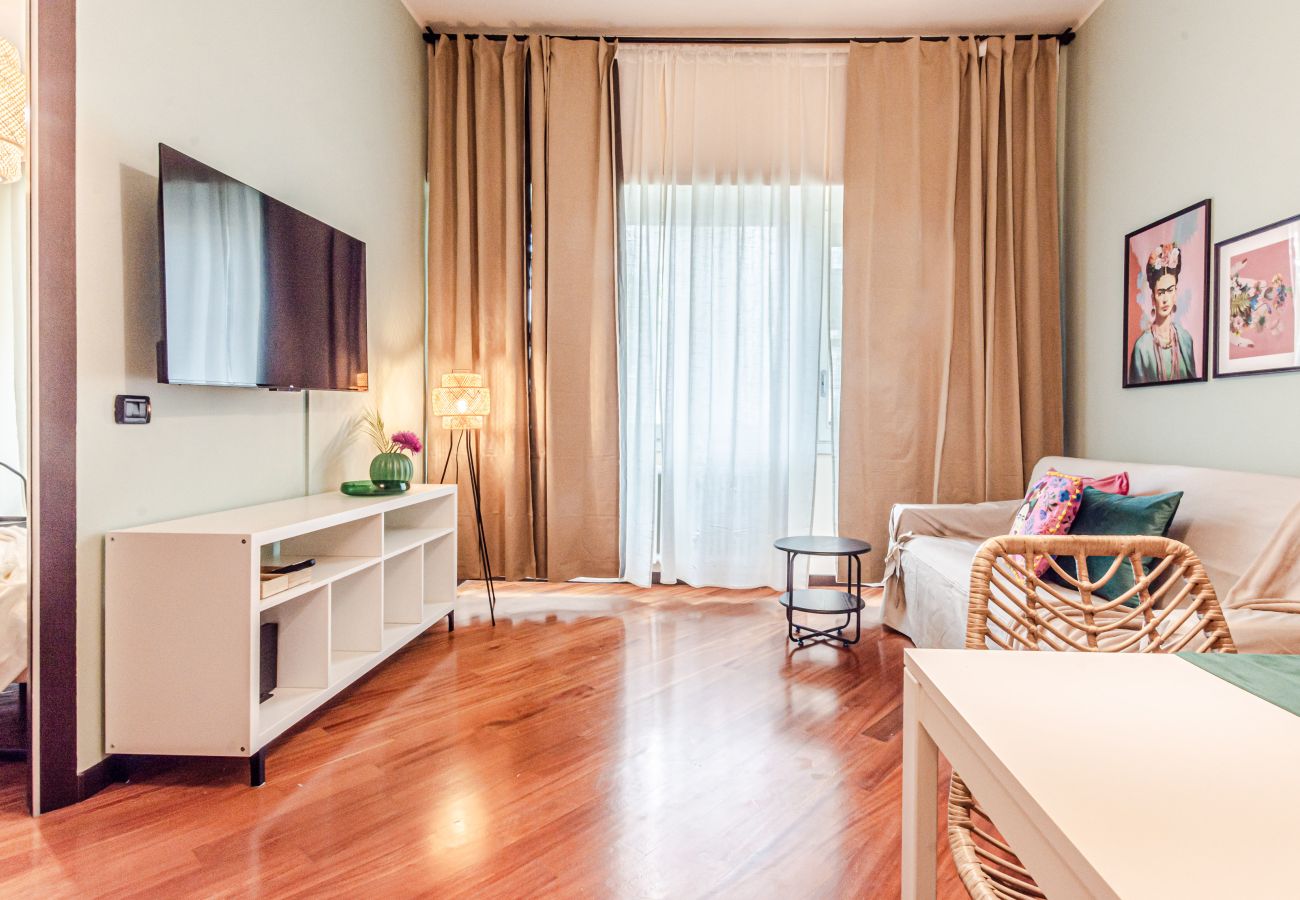 Apartment in Milan - La Casa di Frida Kahlo 🖼️ 🌺