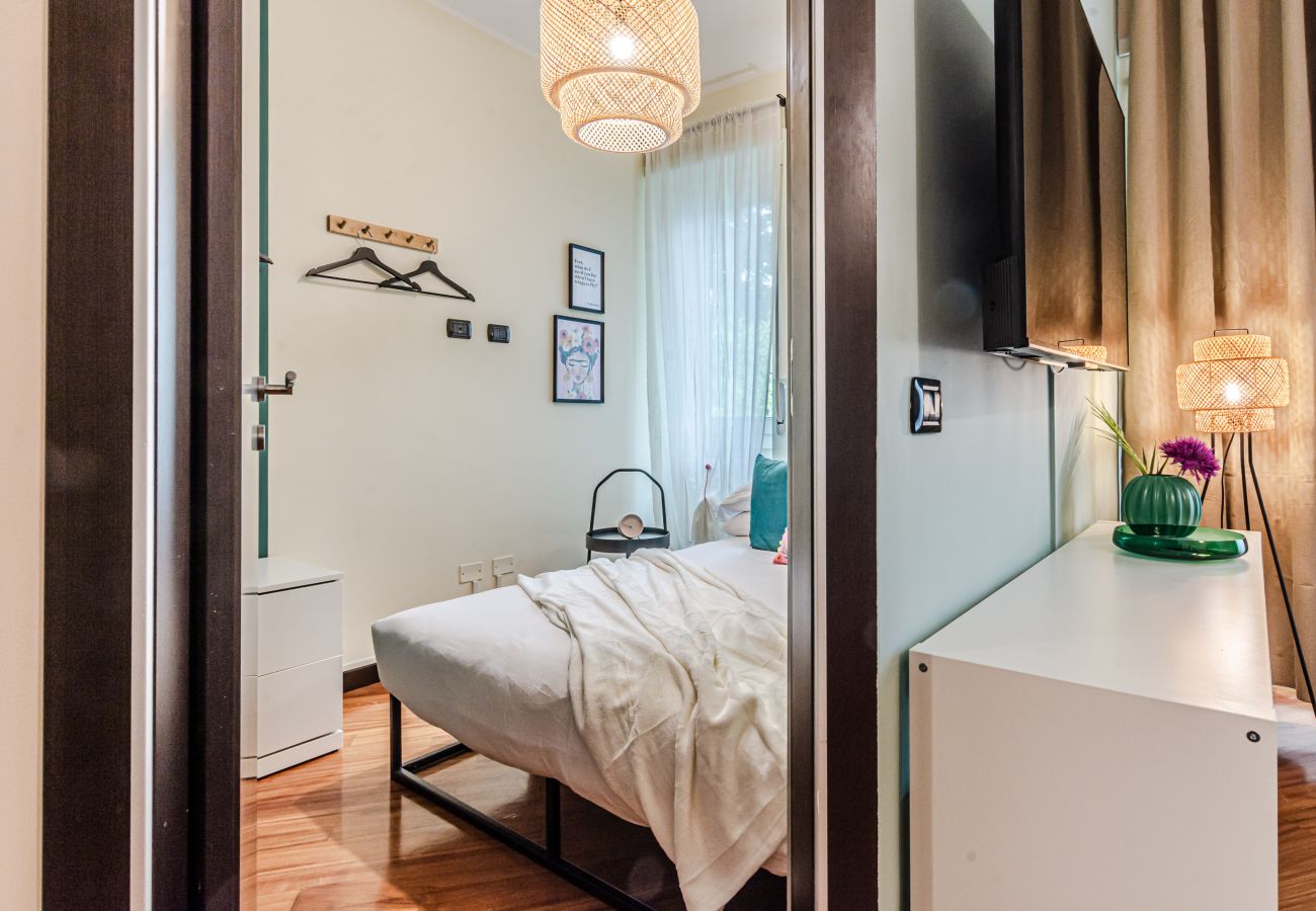 Apartment in Milan - La Casa di Frida Kahlo 🖼️ 🌺