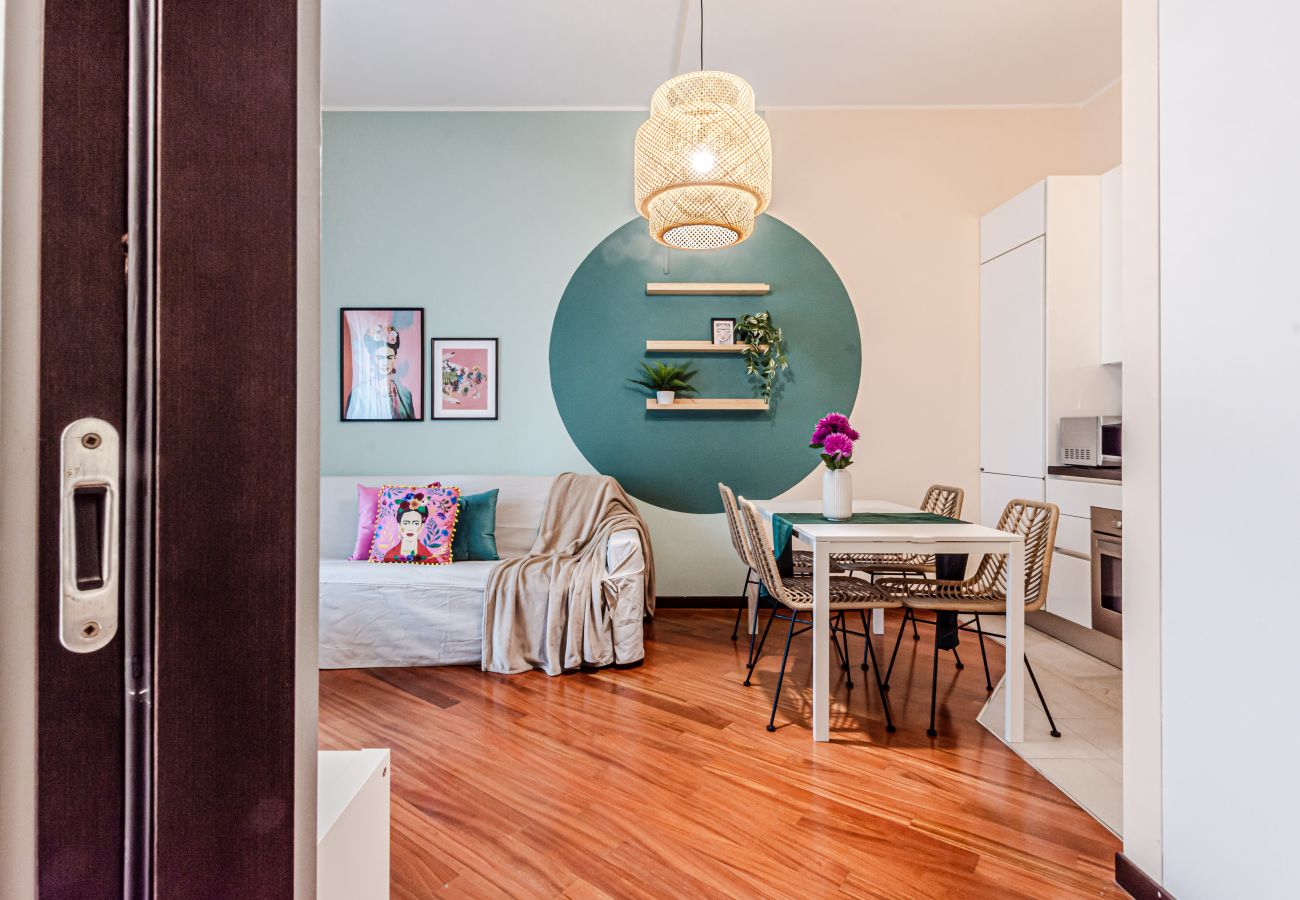 Apartment in Milan - La Casa di Frida Kahlo 🖼️ 🌺