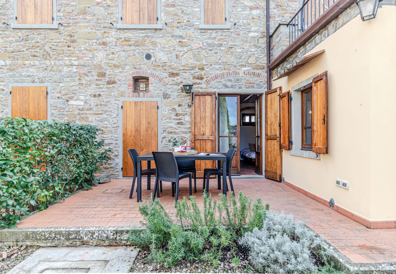 Apartment in Staggiano - Il Gallo a Pois 🐓 🏁