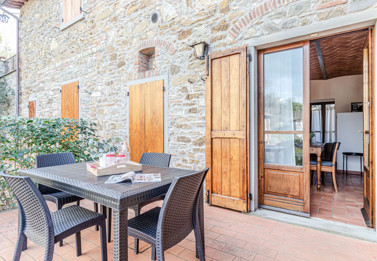 Apartment in Staggiano - Il Gallo a Pois 🐓 🏁