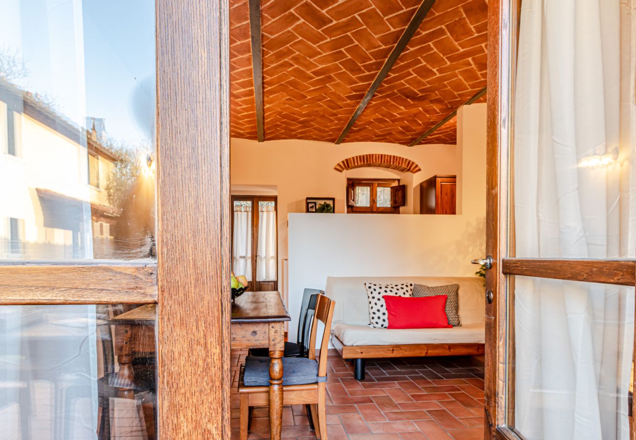 Apartment in Staggiano - Il Gallo a Pois 🐓 🏁