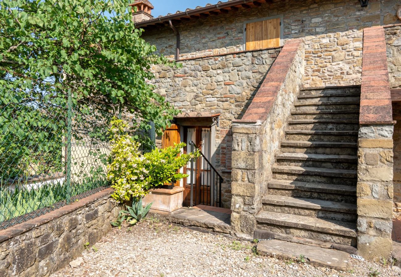 Apartment in Staggiano - Il Gallo a Pois 🐓 🏁