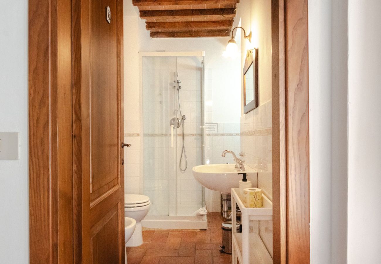 Apartment in Staggiano - Il Gallo a Pois 🐓 🏁