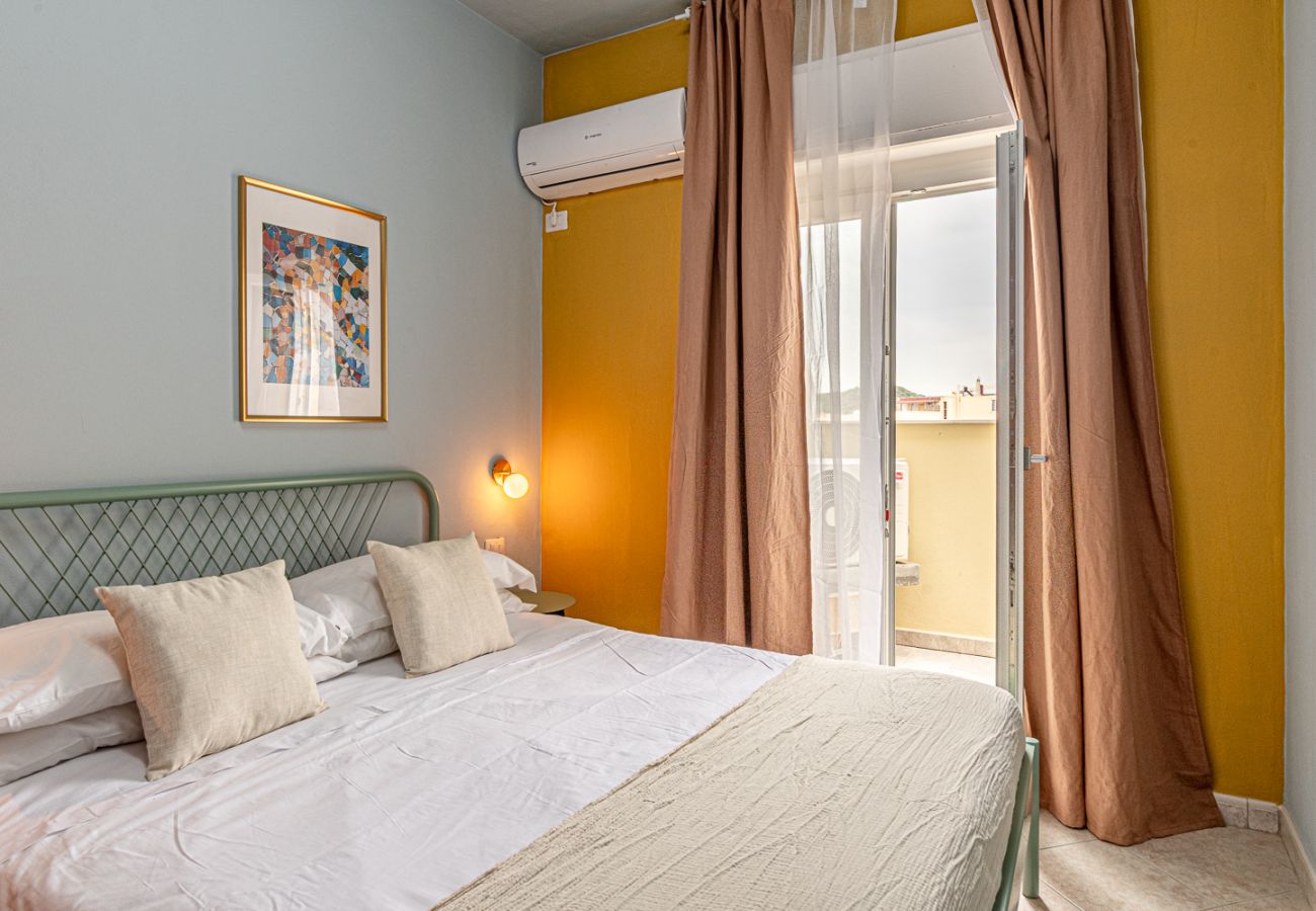 Rent by room in Alghero - Stanza Gaudì