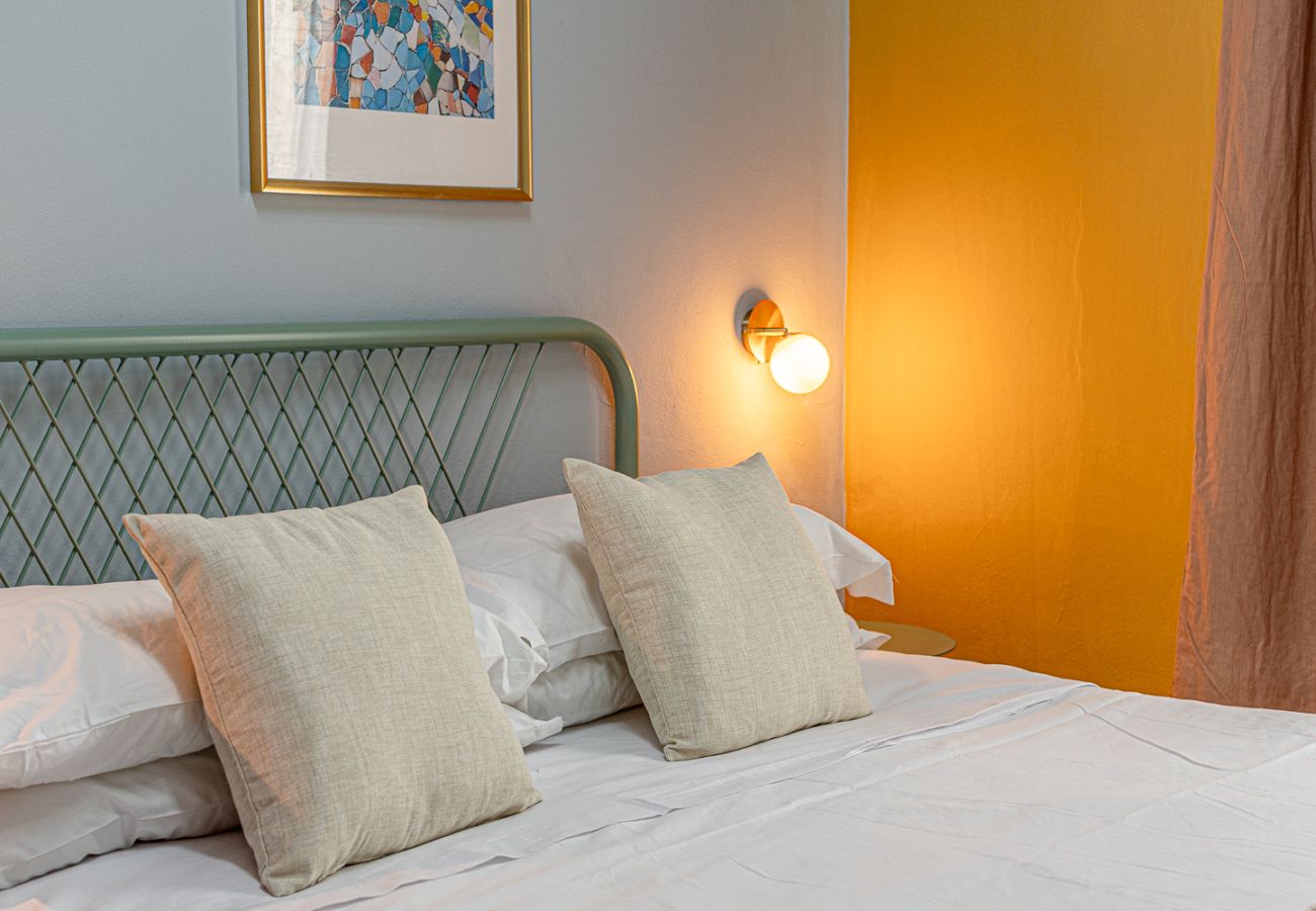 Rent by room in Alghero - Stanza Gaudì
