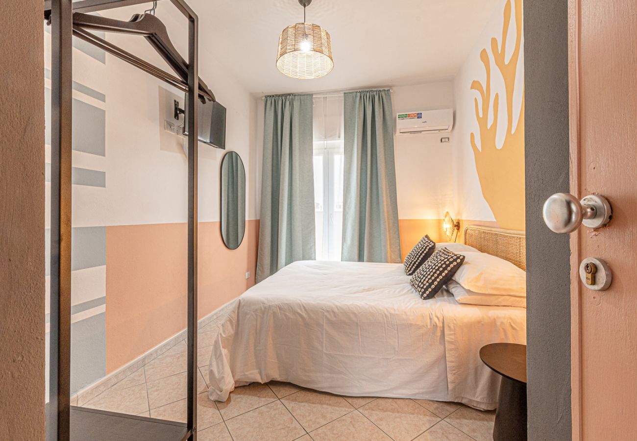 Rent by room in Alghero - Stanza El Coral