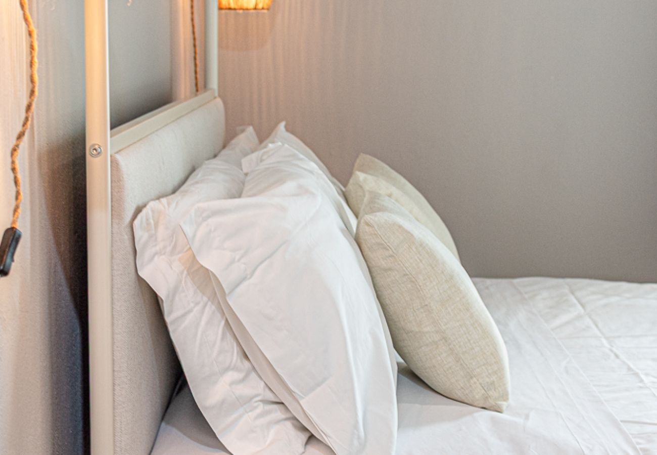 Rent by room in Alghero - Stanza Majolica