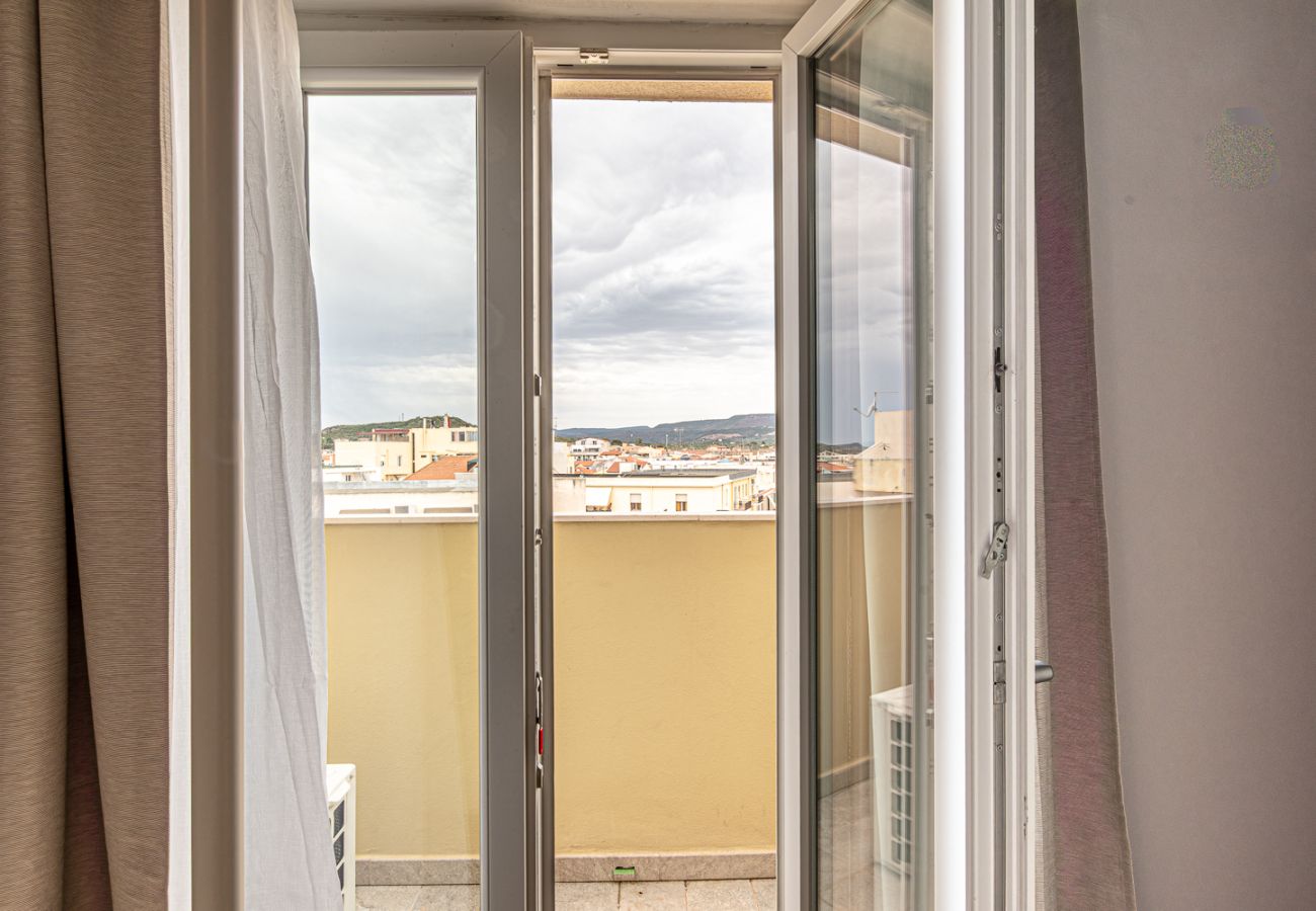 Rent by room in Alghero - Stanza Majolica