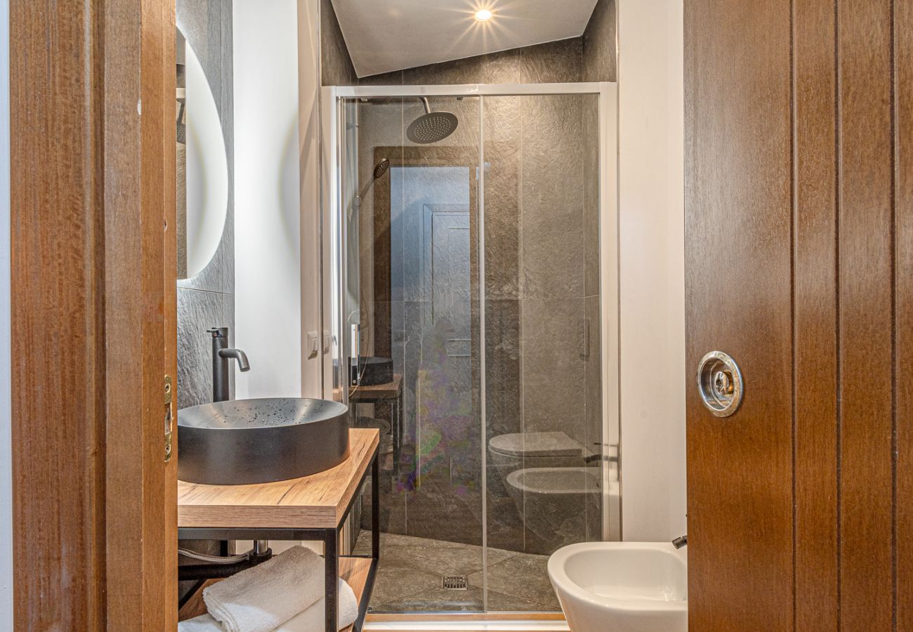 Rent by room in Alghero - Stanza Majolica