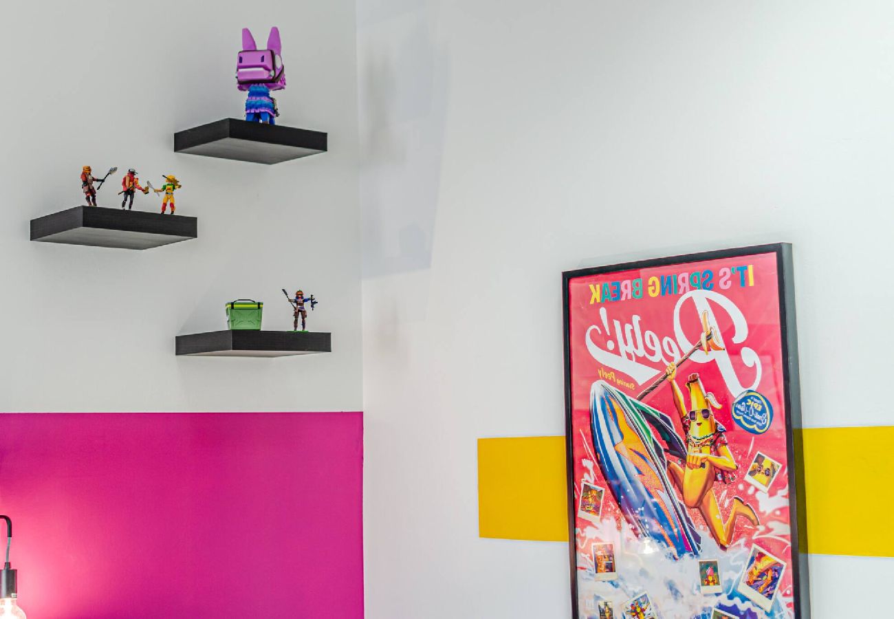 Rent by room in Livorno - Game Rooms - Fortnite Room