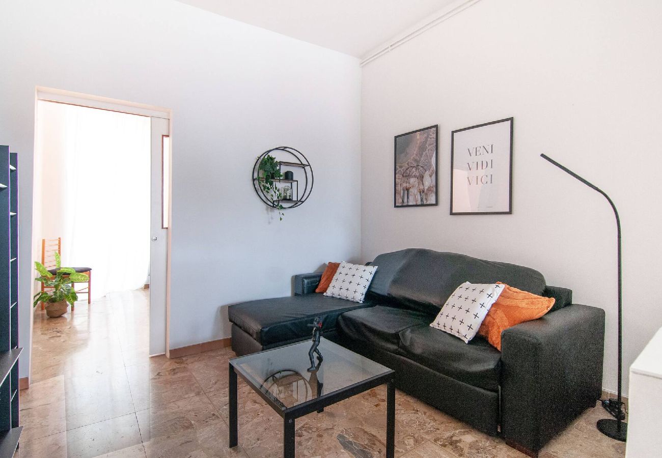 Apartment in Bergamo - New York Style 2 Bed