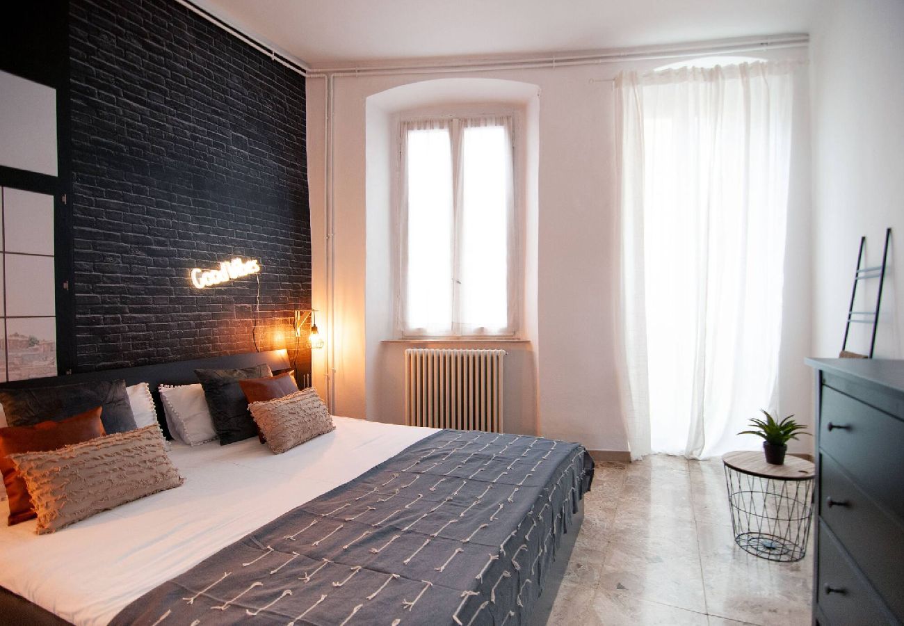 Apartment in Bergamo - New York Style 2 Bed