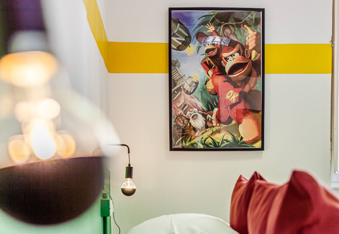 Rent by room in Livorno - Game Rooms - Donkey Kong Room