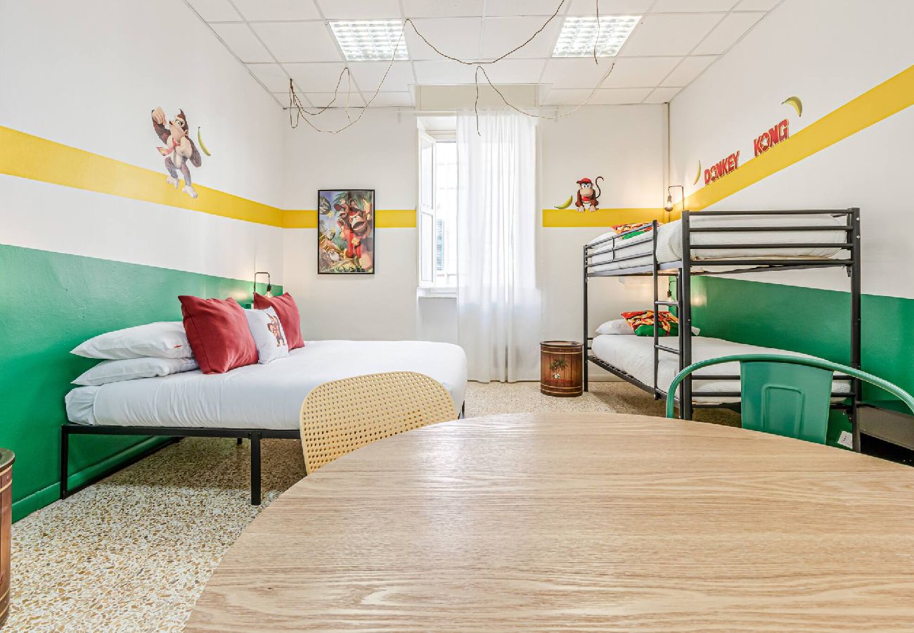 Rent by room in Livorno - Game Rooms - Donkey Kong Room
