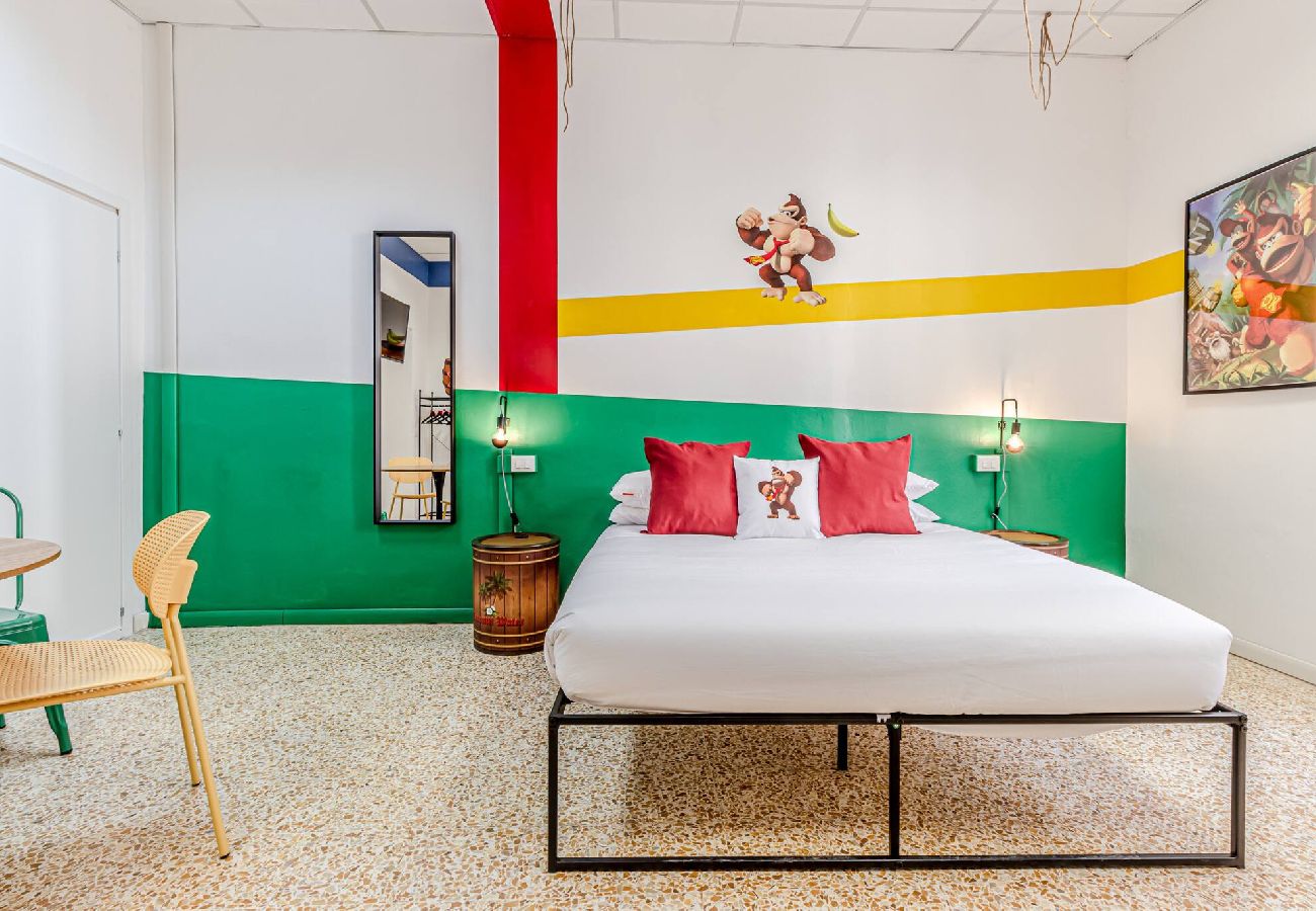 Rent by room in Livorno - Game Rooms - Donkey Kong Room