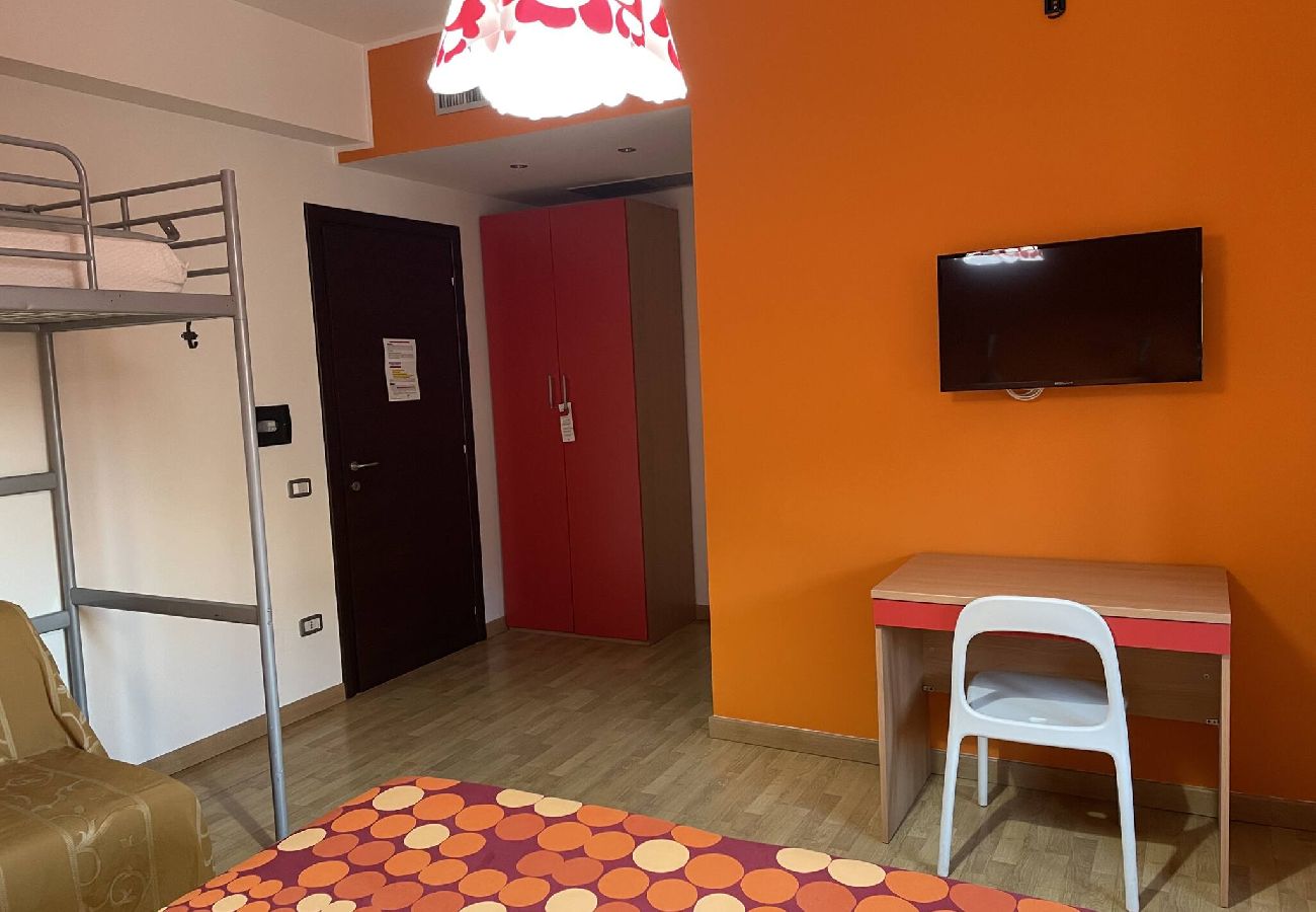 Rent by room in Cosenza - Stanza Socrate