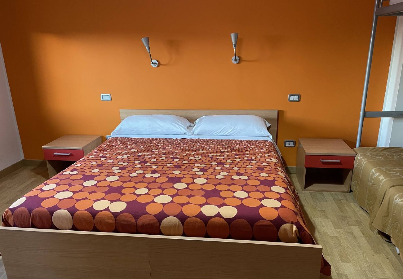 Rent by room in Cosenza - Stanza Socrate