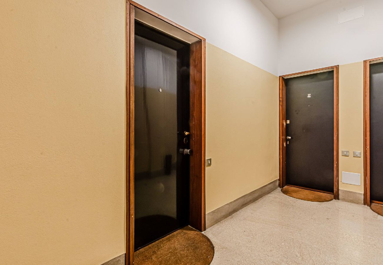 Apartment in Milan - La Casa di Frida Kahlo