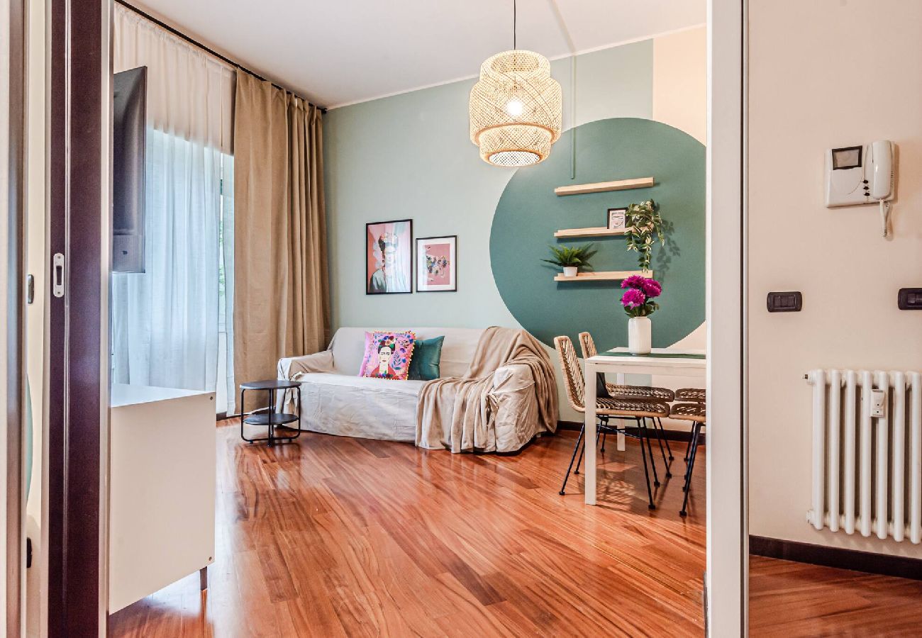 Apartment in Milan - La Casa di Frida Kahlo