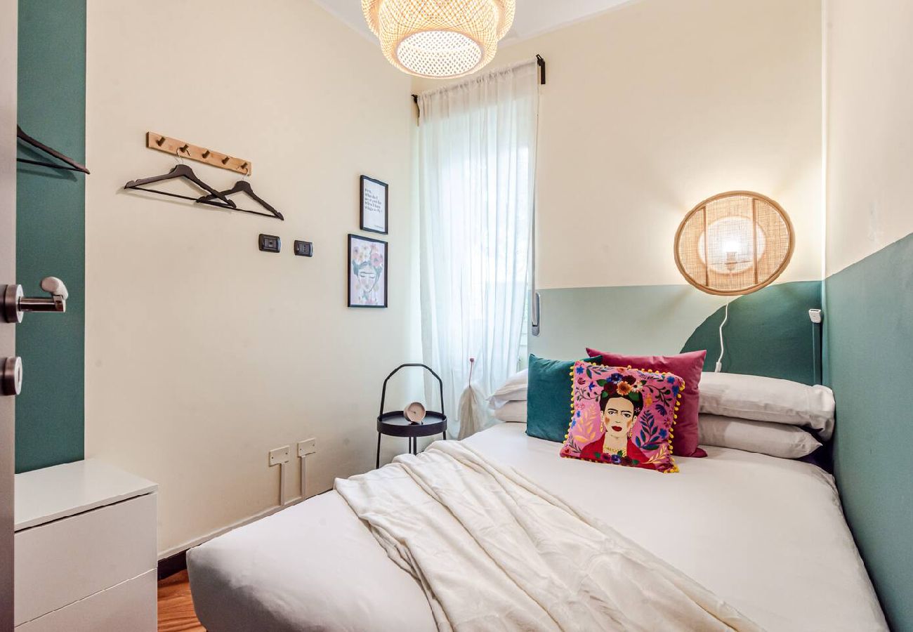 Apartment in Milan - La Casa di Frida Kahlo